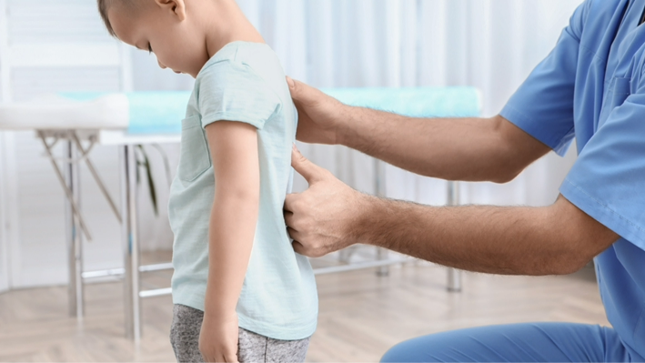 Pediatric Scoliosis: Symptoms, Diagnosis and Treatment